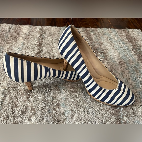 Kelly & Katie heels - Picture 3 of 4